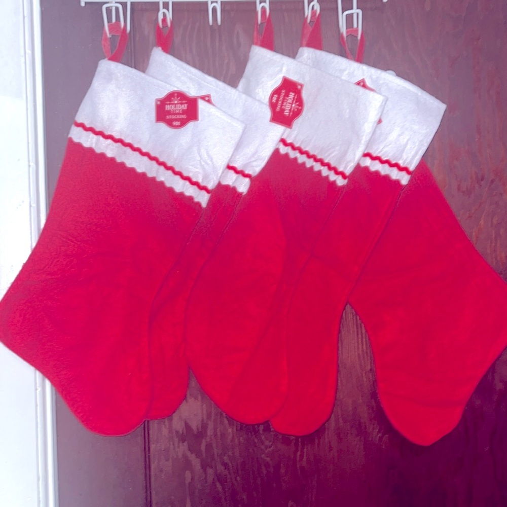 5 Pcs Holiday Time Stocking